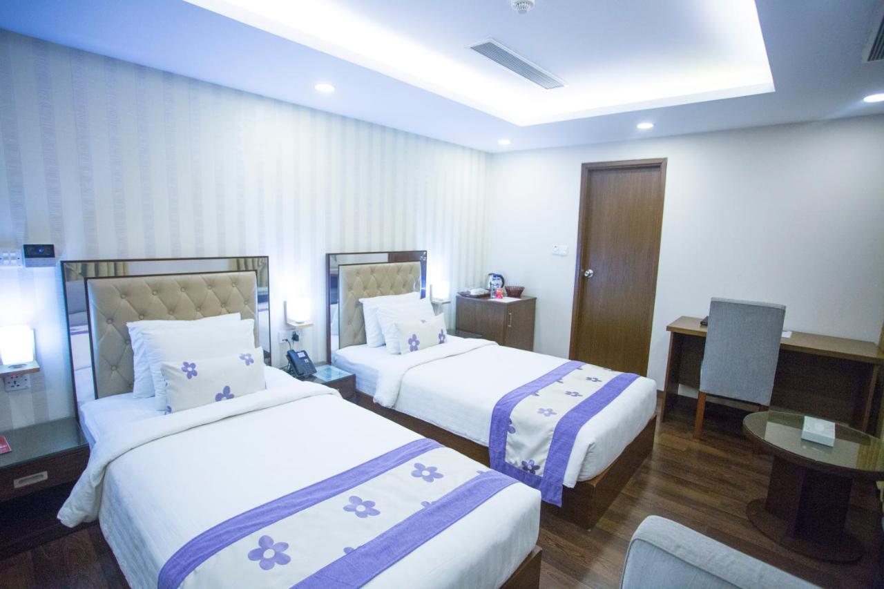 Hotel 71 Дака Екстериор снимка