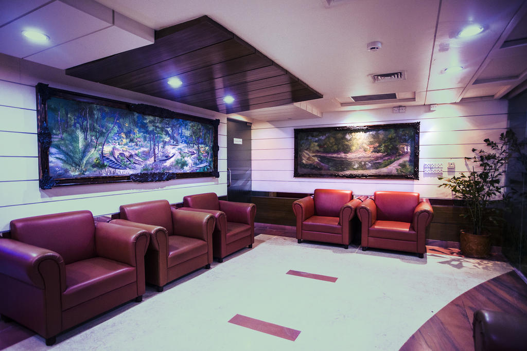 Hotel 71 Дака Екстериор снимка