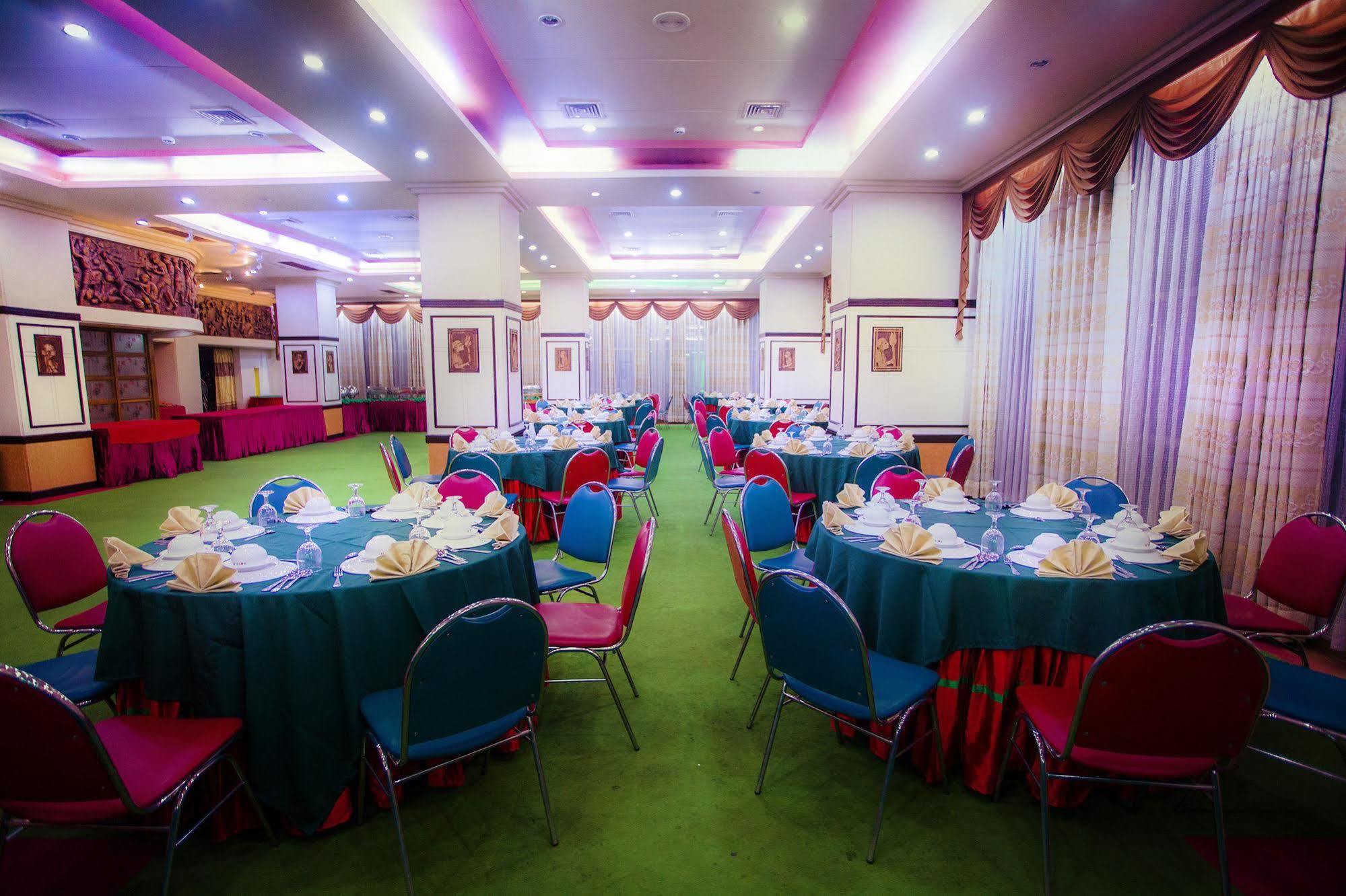 Hotel 71 Дака Екстериор снимка